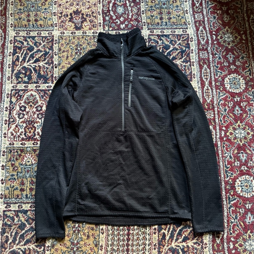 Patagonia R1 Fleece Pullover Men’s Small Black